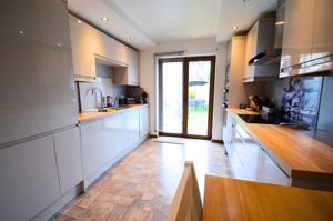 Photo 18- click for photo gallery